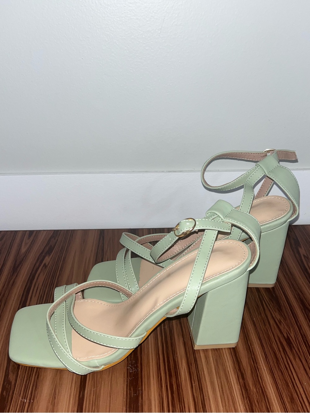 Women’s Strappy Square-Toe Ankle Strap Sandals in Sage Green - Picture 3 of 5